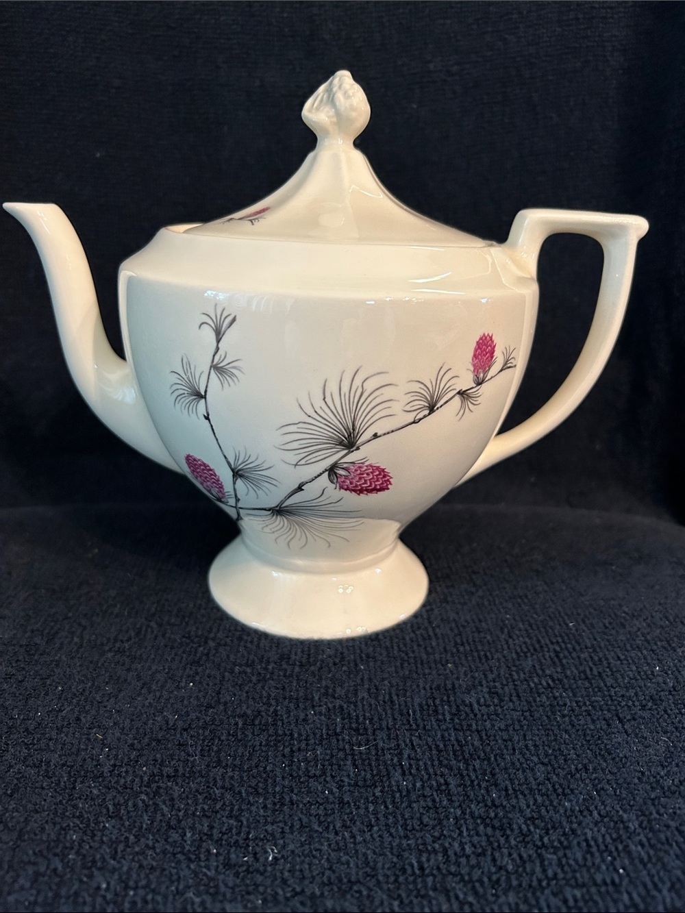 Canonsburg Pottery Ceramic Tea Pot in MCM Wild Clover Pattern
